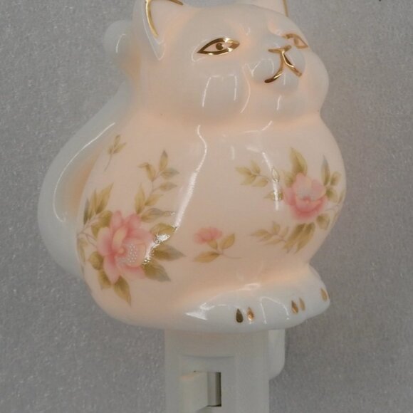Porcelain 24k cat night light - Picture 2 of 6